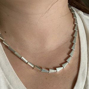 NWOT Silver Kendra Scott Necklace 💗